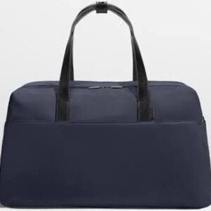 Away travel:The Weekender Bag